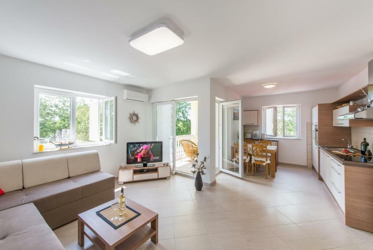 Fewo Villa Adria Barusic ภายนอก รูปภาพ